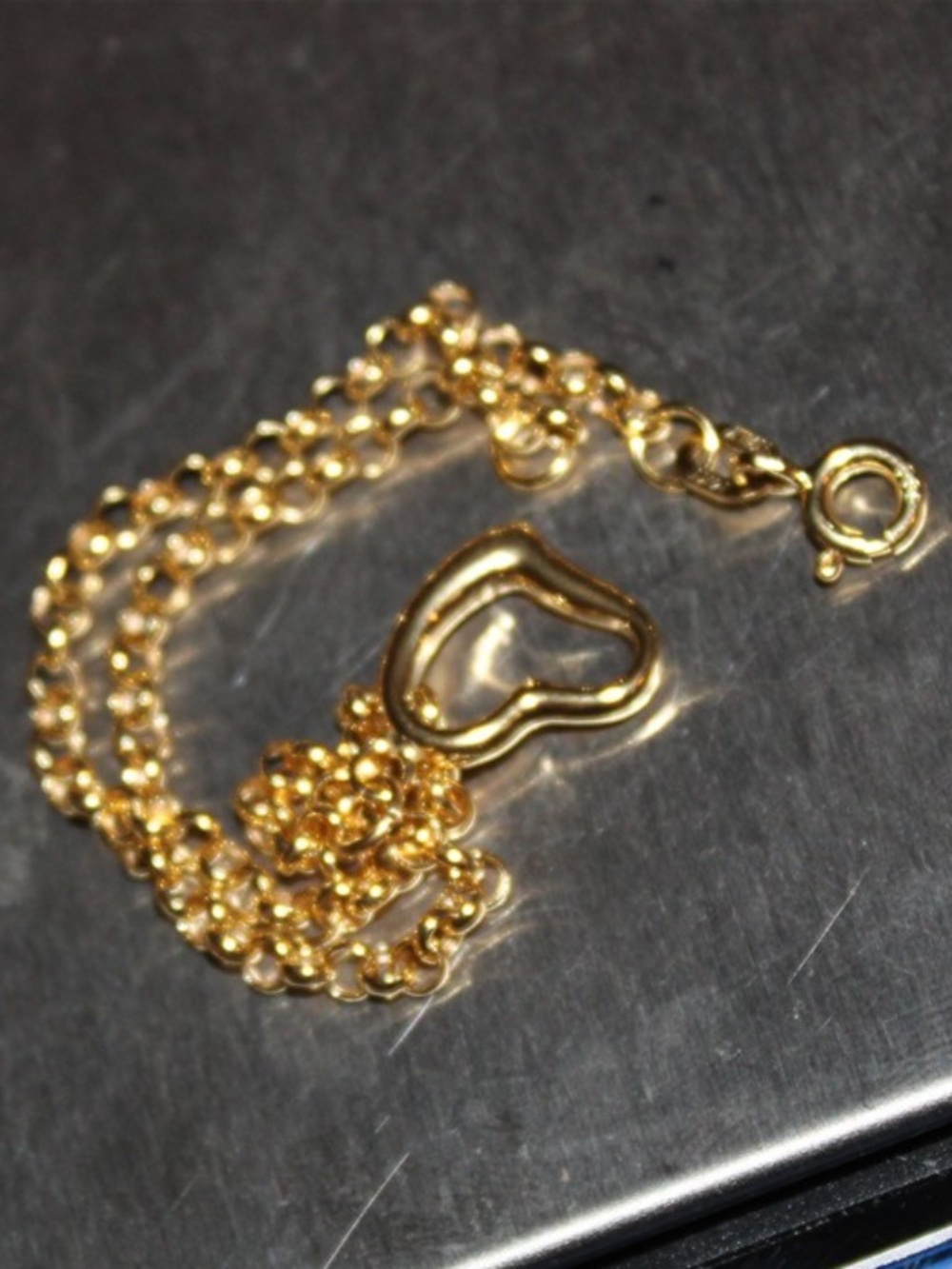 Solid 14K yellow gold marked 14K thick heart charm Bracelet